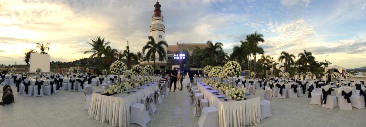 The Lighthouse Marina Resort Olongapo Luaran gambar
