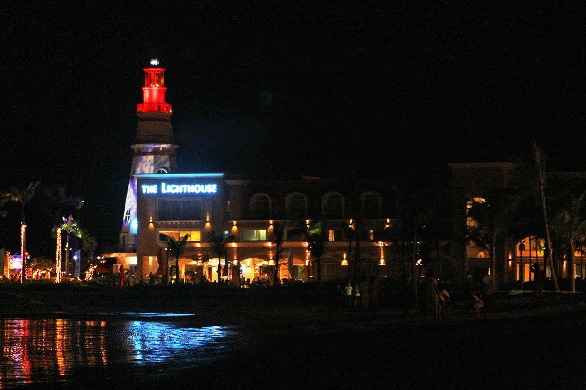 The Lighthouse Marina Resort Olongapo Luaran gambar